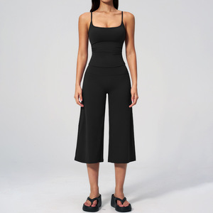Ensemble de yoga pour femmes, pantalon et débardeur à bretelles, en nylon et élasthanne, séchage rapide, extensible dans les quatre sens - Product Image 1