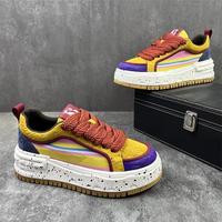 Chaussures pour hommes à semelle épaisse et tendance, modèle T5, nouvelle collection automne 2025, baskets décontractées blanches polyvalentes rehaussantes, populaires pour le sport