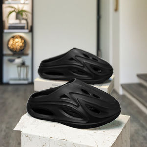 Pantoufles EVA légères personnalisables fond épais muet chaussures <span class=keywords><strong>mules</strong></span> souples bout fermé sandales de plage d'été sabots confortables - Product Image 5