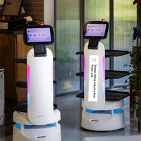 Robot Pengantar Otomatis Harga Pabrik 2026 Robot Layanan Cerdas Robot Pengantar Otomatis