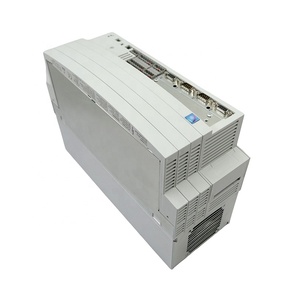 Nuevo y Original en Stock: Unidad de Control PLC Serie 9300, 11KW, EVS9326-ES 13721684 - Product Image 1