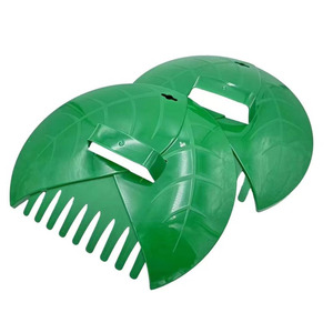 Nouvel <span class=keywords><strong>Outil</strong></span> Manuel <span class=keywords><strong>de</strong></span> <span class=keywords><strong>Jardinage</strong></span> Ergonomique et Durable Vert <span class=keywords><strong>pour</strong></span> <span class=keywords><strong>Ramasser</strong></span> <span class=keywords><strong>les</strong></span> <span class=keywords><strong>Feuilles</strong></span> – Griffe à <span class=keywords><strong>Feuilles</strong></span> <span class=keywords><strong>pour</strong></span> la Collecte des <span class=keywords><strong>Feuilles</strong></span> Tombées - Product Image 6