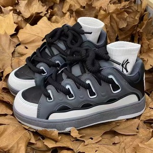 Nouvelles Chaussures Décontractées pour Hommes à Plateforme de Haute Qualité, Design Simple et Tendance, Talons Épais Amortis, Polyvalentes pour le Skateboard - Product Image 6