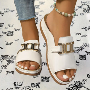 Sandales plates légères et sexy pour femmes, collection été 2025 – Tongs et claquettes de créateur de haute qualité avec fermeture à lanières – Vente en gros à chaud - Product Image 3