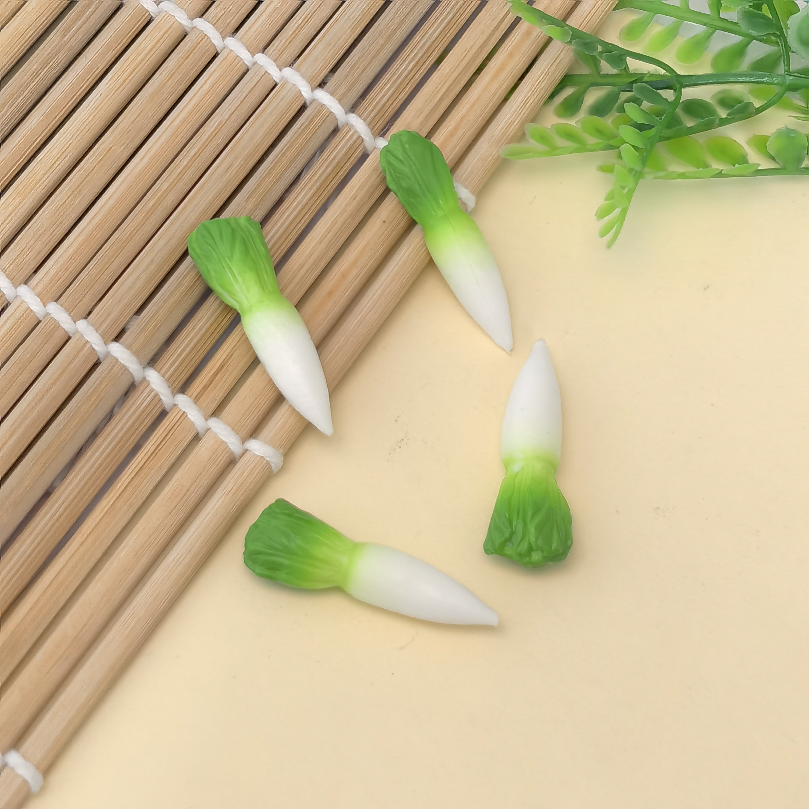 bell pepper figurine