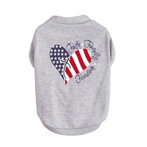 T-shirt per cani Bichon Teddy per il Giorno dell'Indipendenza Americana, con bandiera a cuore, in poliestere traspirante, per il tempo libero, costume creativo per feste - Product Image 2