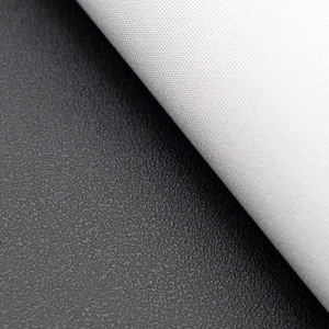 Cuero Sintético Semi PU para Exteriores, Impermeable, Resistente a la Abrasión, con Respaldo No Tejido - Product Image 3