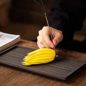 Bergamot Creative Ceramic Incense Sticks Burner Incense Burner for Teahouse Aromatherapy Indoor Buddhist Mood - Product Image 2