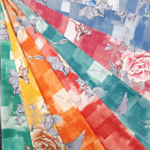 Accepter des conceptions personnalisées Impression numérique <span class=keywords><strong>Liberty</strong></span> London Tissu Coton Pelouse Floral personnalisé <span class=keywords><strong>Tana</strong></span> <span class=keywords><strong>Lawn</strong></span> Tissu en coton pour robe - Product Image 5