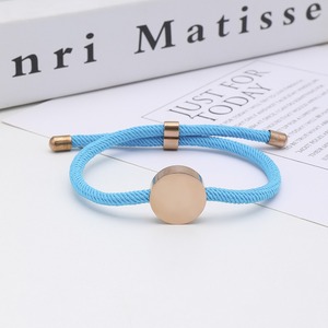 Bracelet de corde à breloques en perles rondes personnalisées avec logo personnalisé Bracelet de surfeur en corde de Milan Bracelet de corde de voile Cadeau unique pour homme - Product Image 6