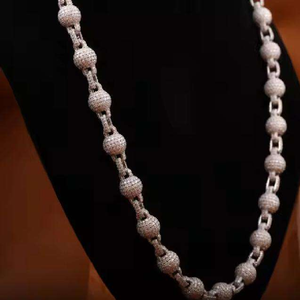 Collar de Cadena Cubana de 22 Pulgadas y 8 mm de RATAN JEWELS, Lujoso y Moderno, con Dije de Bola de Diamante Cultivado en Laboratorio, Chapado en Oro Blanco, Certificado - Product Image 4