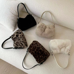Borsa a Tracolla Personalizzata con Stampa Leopardata in Peluche, Moda Autunno Inverno per Donne, Borsa con Manico in PU, Fodera in Poliestere, <span class=keywords><strong>Outlet</strong></span> di Fabbrica - Product Image 3
