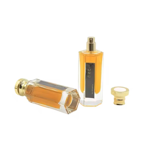 Flacon de parfum hexagonal en verre 50ml/100ml vide transparent avec pulvérisateur à pompe et sérigraphie - Product Image 5