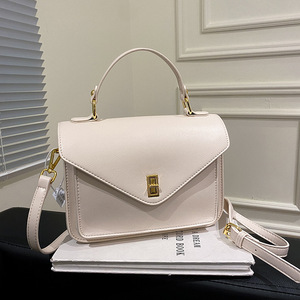 Bolso de Mano Clásico para Mujer de Alta Calidad, con Hebilla, Versátil, Tipo Bandolera, Venta Directa de Fábrica - Product Image 3