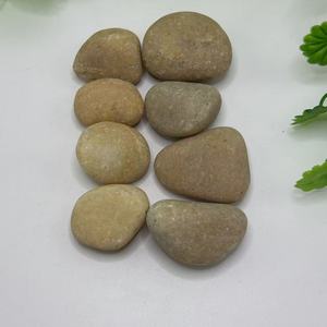 Ciottoli gialli decorativi naturali di pietra di ciottoli di fiume di qualità all'ingrosso della fabbrica per <span class=keywords><strong>il</strong></span> giardino - Product Image 2