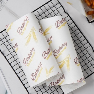 Papel de Hornear para Envolver Hamburguesas |   Empaque a Prueba de Grasa de Grado Alimenticio para la UE y EE. UU., Color y Diseño Personalizados para Pan y Galletas - Product Image 4