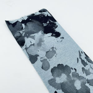 Tissu denim sergé de luxe personnalisé en coton lavé écologique pour vestes et chaussures pour hommes avec impression numérique - Product Image 1