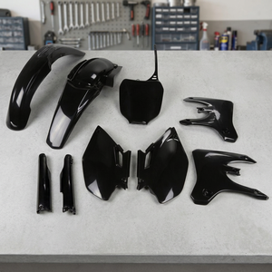 2005 2005 Yamaha YZF 450 Kit completo di plastica nera accessori moto - Product Image 2