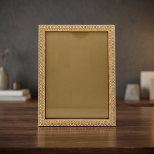 Promotional <b>Gold</b> Decorative 5X7 Die Cast Zinc Alloy Plated Metal Picture <b>Frame</b> for Wedding Photo Display - Product Image 3