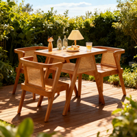 Table à manger carrée moderne en bois massif avec design écologique, construction durable et garantie de 10 ans pour les salles à manger à domicile