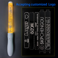 Baguette de contrôle RF portable en ABS+PC avec gravure laser de logo personnalisé, portée de 800 m, autonomie de 4 à 6 heures, style ROMANCE pour les fans de K-pop