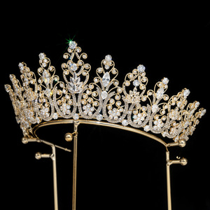Pretty Queen Diamond Crown y Tiaras con Cubic Zirconia Cobre Boda Cumpleaños Princesa <span class=keywords><strong>Coronas</strong></span> - Product Image 3