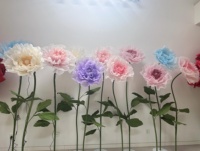 Fleurs de mariage en organza faites à la main, fleurs géantes en soie, pivoines décoratives avec support pour la décoration d'événements et de mariages