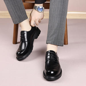 Vestido de estilo Oxford para hombre, zapatos de boda de charol de piel sintética de negocios, zapatos formales clásicos con cordones para hombre - Product Image 4