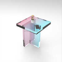 Petite table basse nordique moderne transparente dégradée de couleur en acrylique Mobilier de maison de luxe Table à thé en acrylique pour réception de villas
