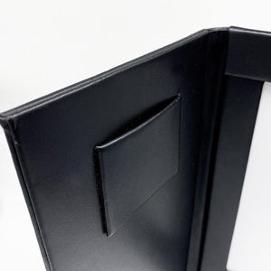 Porte-comptes de restaurant en similicuir noir avec logo personnalisé et lumière LED, présentoir de factures LED - Product Image 4