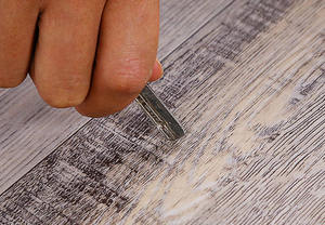 Carreaux de sol en vinyle faciles à bricoler Revêtement de sol auto-adhésif moderne pour petits espaces Revêtement de sol durable et résistant aux rayures et facile à nettoyer - Product Image 6