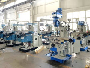 Fraiseuse universelle professionnelle à grande échelle XL6336 fraisage des métaux perçage CNC tourelle automatique fraiseuse universelle - Product Image 6