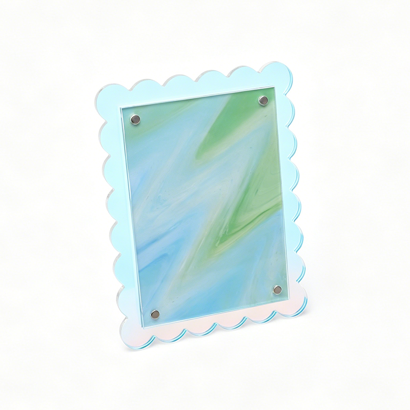 clear+ irridescent