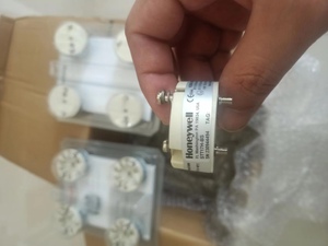 Sensor de Temperatura Original STT17H-BS Serie STT170 STT3000 en Stock con Buen Precio, Sensor de Temperatura Honeywell STT17H-BS - Product Image 2