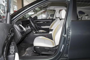 SUV classique d'occasion, très demandé, <span class=keywords><strong>2023</strong></span>, 1.4T DCT <span class=keywords><strong>Premium</strong></span>, 140 ch, 242 Nm, 215/60 R17, faible consommation de carburant, toit ouvrant tendance - Product Image 6