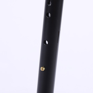 สกู๊ตเตอร์เด็ก แฮนด์จับสีแดง มีไฟ สำหรับเด็กอายุ 3-6 ปี - Product Image 3