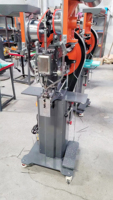 Machine à riveter pneumatique automatique pour boutons de jeans en métal à encliquetage automatique