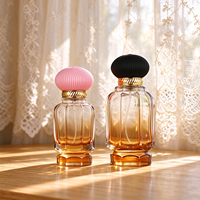 Flacons de parfum vaporisateurs personnalisables de haute qualité, 50 ml et 100 ml, avec bouchons et boîtes d'emballage, très demandés.