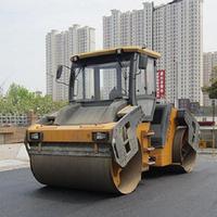 Compacteur de sol à double tambour haute efficacité de 13 tonnes, rouleau compresseur routier CLG6213E avec moteur diesel et garantie d'un an