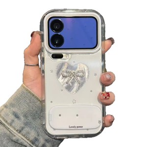 Funda Protectora para iPhone 16/17 Pro, Diseño de Corazón Hueco con Plumas, Lazo de Diamantes Brillantes, Soporte, Protección Completa y Antigolpes - Product Image 6