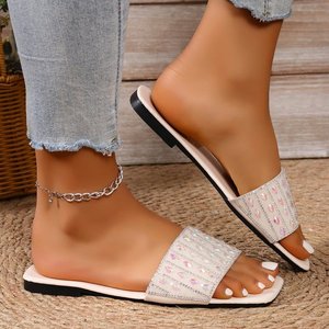 6030 nouveau petit Style parfumé tête carrée décontracté un mot chaussures pour femmes grande taille couleur diamant fond plat Cool pantoufles - Product Image 4