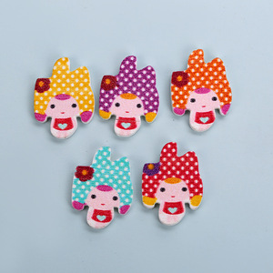 Nouvelles perles en bois perforées de couleur pour petits animaux, à faire soi-même, avec motifs de dessins animés - Product Image 2