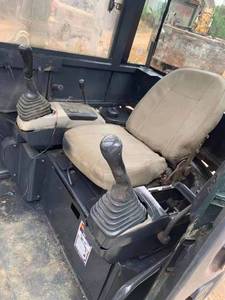 เครื่องขุดดิน4ตันเครื่องจักรวิศวกรรมก่อสร้างแบบญี่ปุ่น PC40MR-2ตีนตะขาบมือสอง - Product Image 6