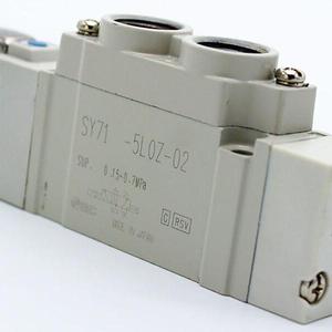 Subplaca con puerto de cuerpo de control de aire de 2/2 pulgadas incluida - Product Image 1