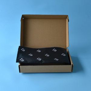 Tùy Chỉnh In Biểu Tượng Quà Tặng Màu Đen Gói Giấy Quần Áo Mô Giấy Cho Giày Quà Tặng Quần Áo - Product Image 2