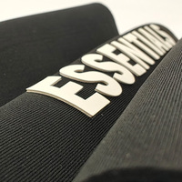 Etiquette de vêtement personnalisée en caoutchouc, silicone, transfert de chaleur, logo de marque 3d à effet surélevé, autocollant de transfert de chaleur pour T-shirt