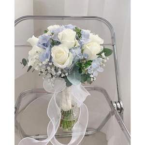 C728 Bouquet de mariage nouveau style pour la mariée, hortensia bleu et blanc, fleur artificielle, réception de mariage, accessoires de spectacle, mariage - Product Image 5