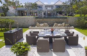 ชุดโต๊ะอาหารทรงสี่เหลี่ยมจัตุรัสหวายพร้อมเก้าอี้ทรงลูกบาศก์และตู้ข้างเข้าชุดสำหรับร้านอาหารวิลล่าขนาดใหญ่สุดหรู - Product Image 2