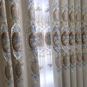 Cortinas Opacas <span class=keywords><strong>Beige</strong></span> con Bordado Jacquard de Lujo Estilo Europeo Personalizadas al por Mayor para la Sala de Estar - Product Image 2