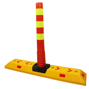 Bolardo divisor de tráfico de plástico reflectante con clasificación de impacto M50, instalación por perforación, separación de carriles de carretera - Product Image 2